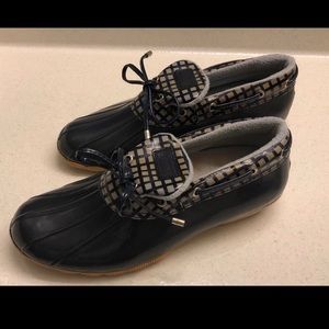 Dark Navy Blue Sperrys